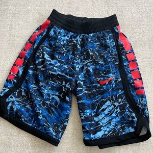 Boys Nike shorts size medium